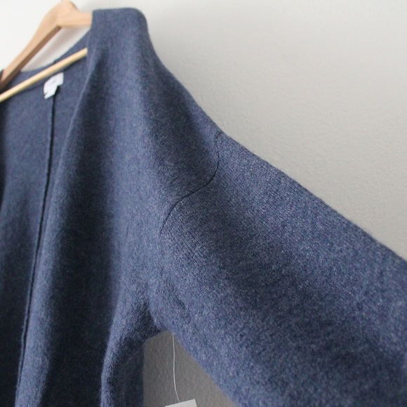 Old Navy Sweaters - NWT Old Navy Blue Faux Wool Cardigan Sweater 489